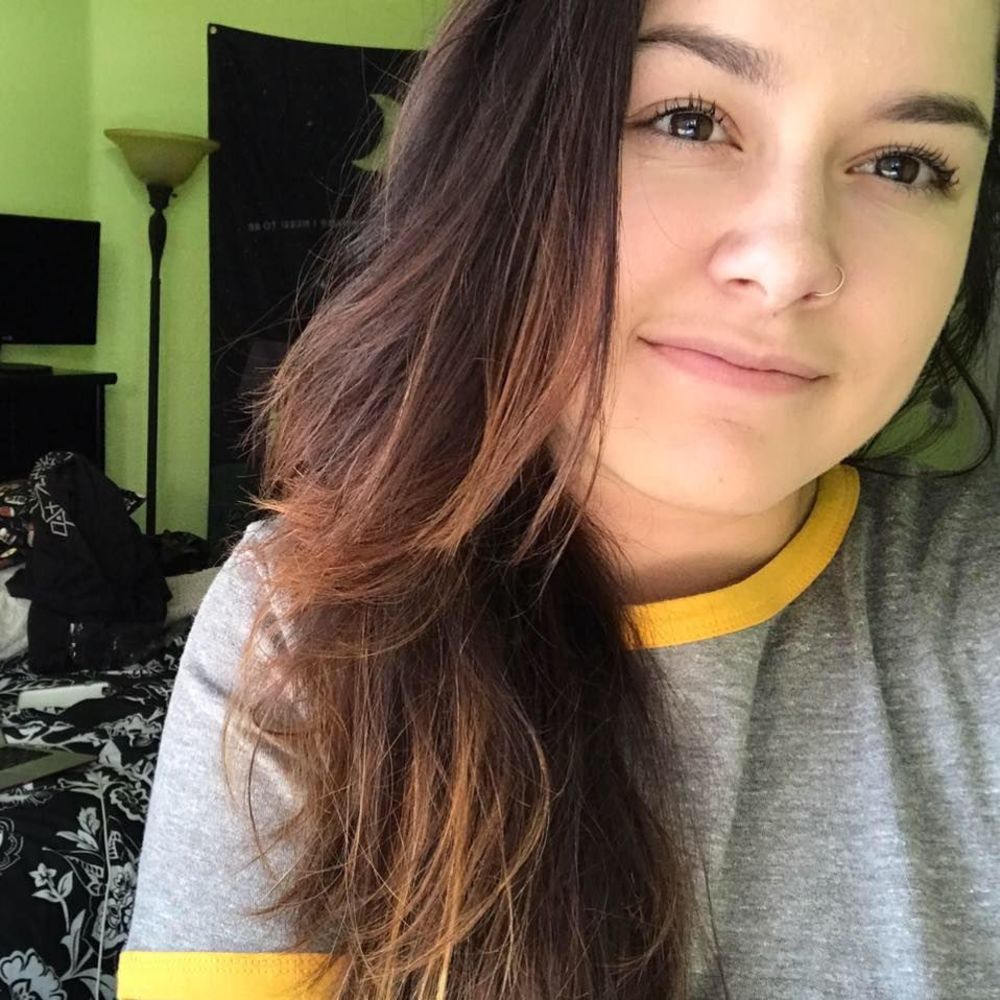 Meet your Posher, Emma